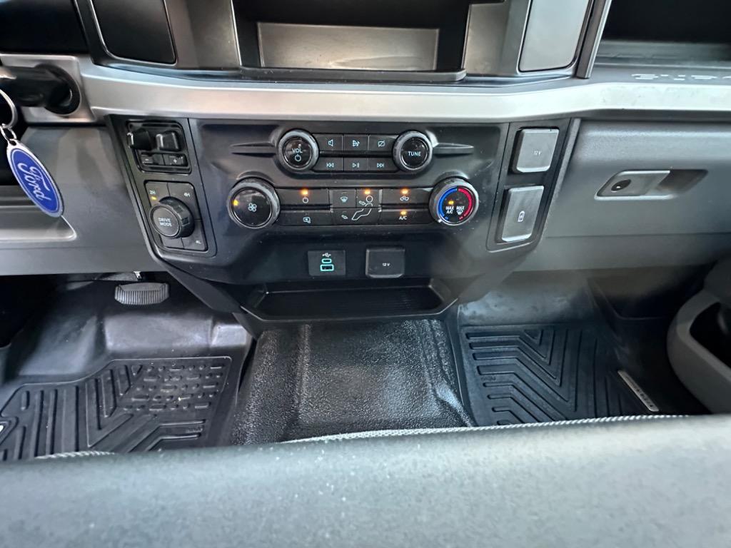 2024 Ford F-350 Super Duty XL - Photo 14