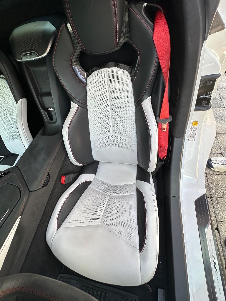 2023 Chevrolet Corvette 3LT - Photo 32