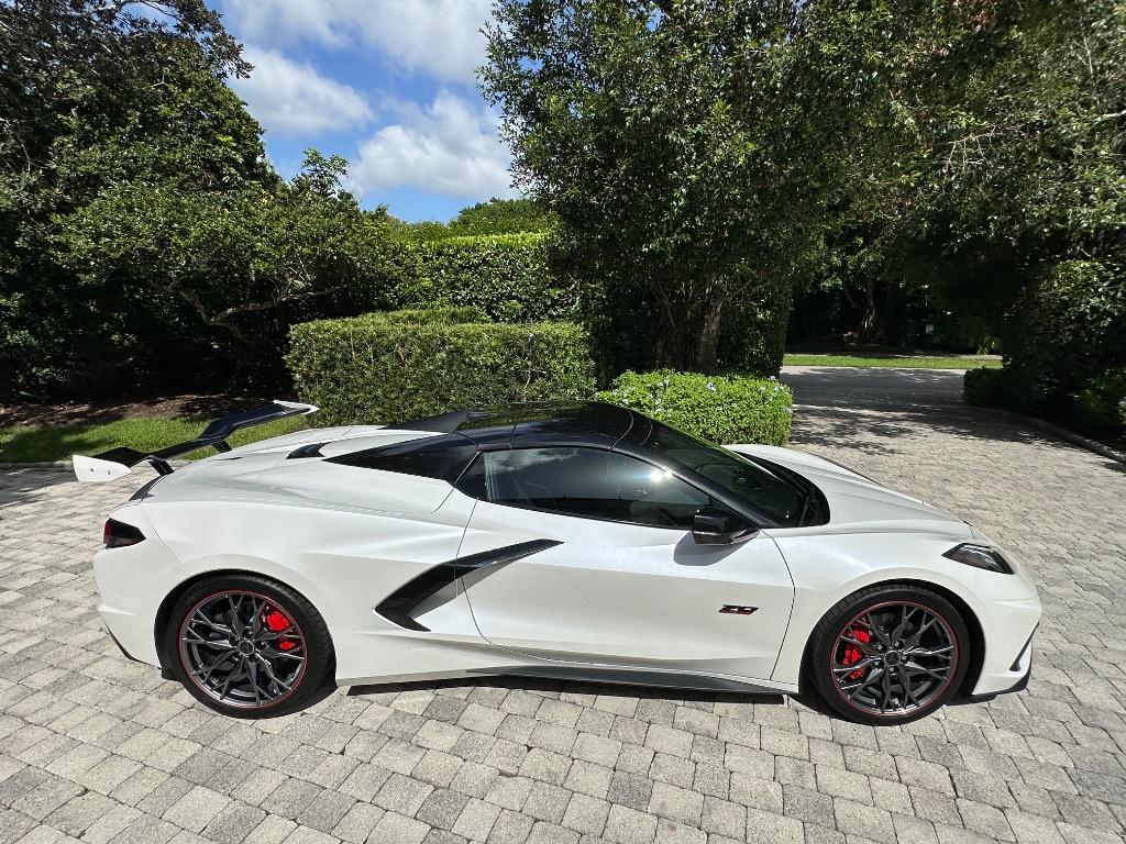 2023 Chevrolet Corvette 3LT - Photo 7