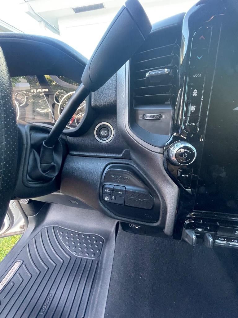 2024 RAM Ram 3500 Pickup Tradesman - Photo 17