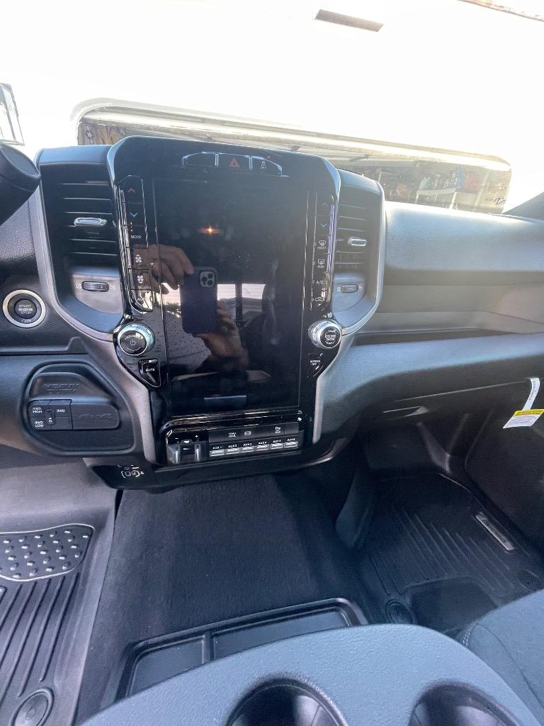 2024 RAM Ram 3500 Pickup Tradesman - Photo 18