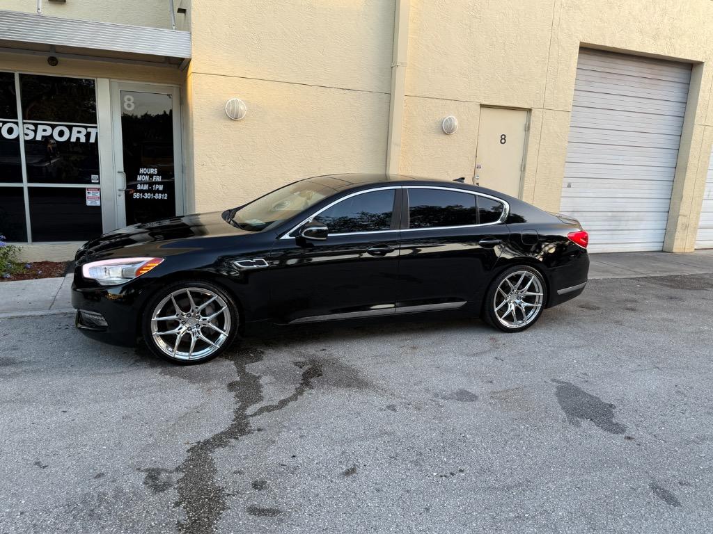 2015 Kia K900 Luxury's photo