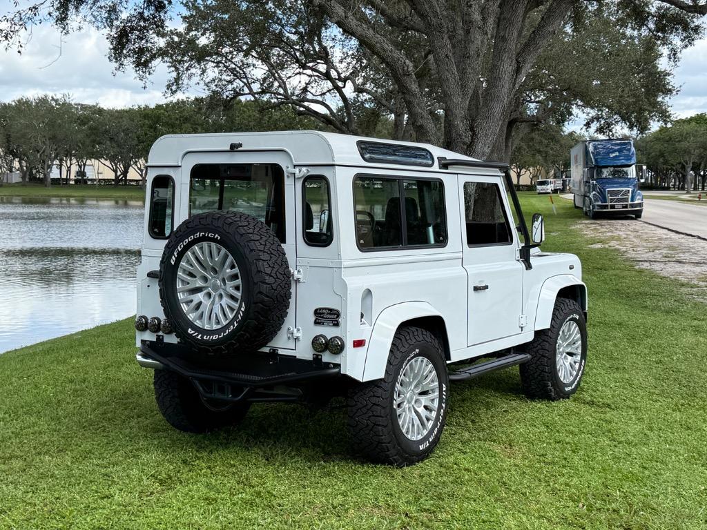 1997 Land Rover Defender Base - Photo 12